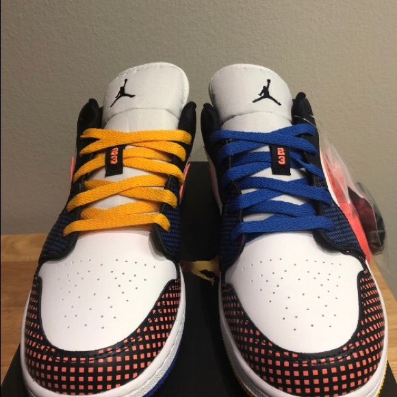 New air Jordan shoes 6Y/6.5Y/7Y - Picture 4 of 6